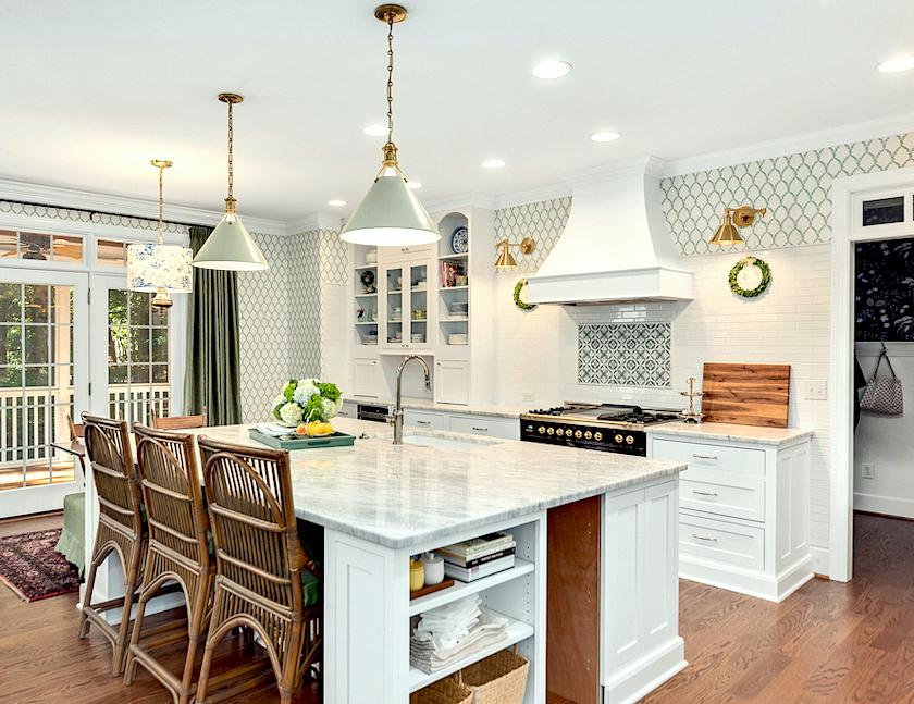 beautiful kitchen island - rattan stools