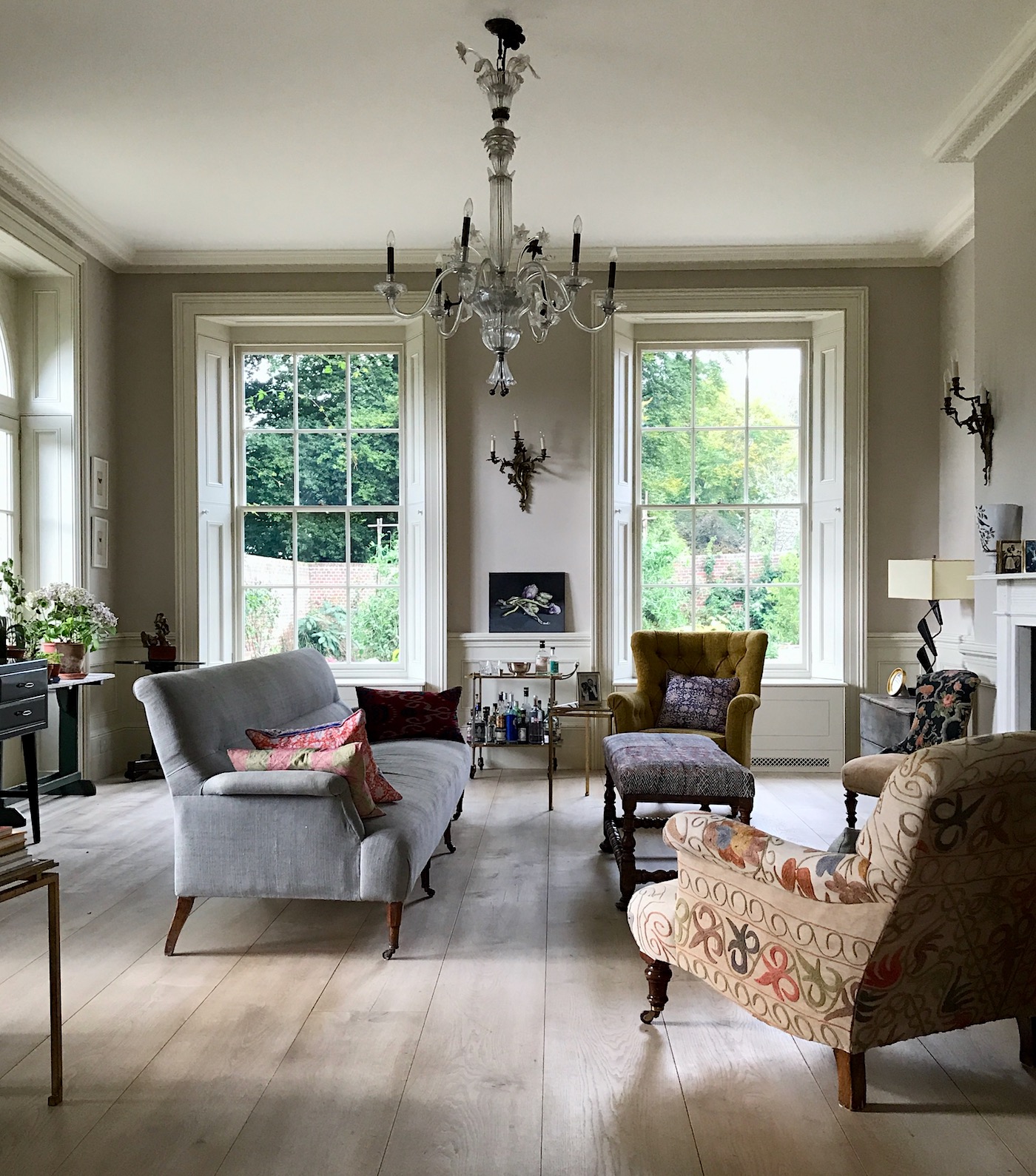 George Saumarez Smith - home design - gray trend-new traditiona