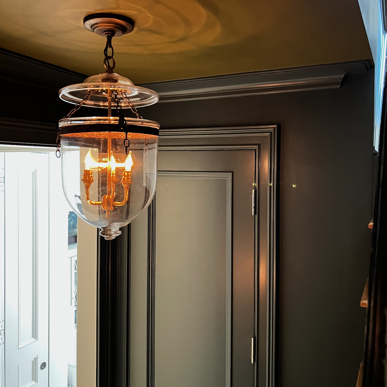 crown moulding architectural detail + embrasure door beyond