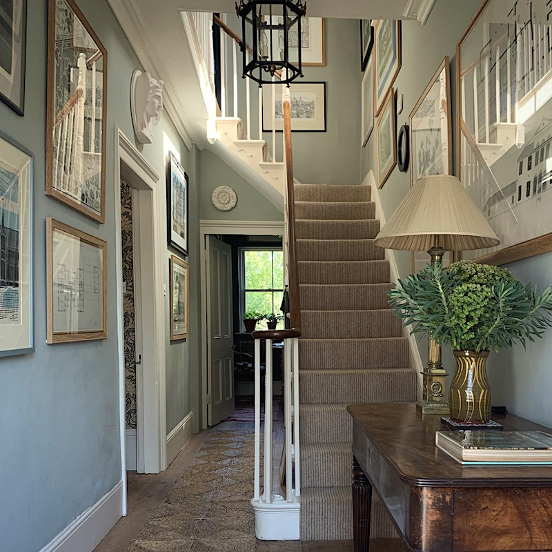 George Saumarez Smith - beautiful gray entry - traditional gray trend