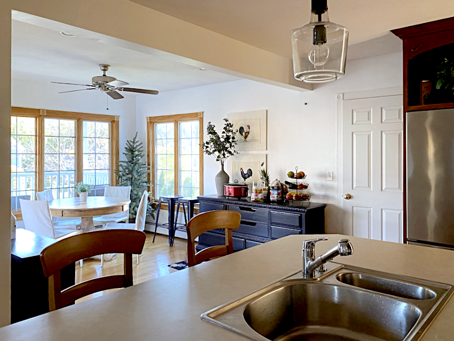 kitchen_Island eating area